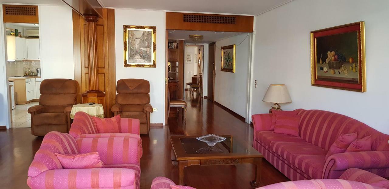 Perfect Beachfront Apartment Atina Dış mekan fotoğraf